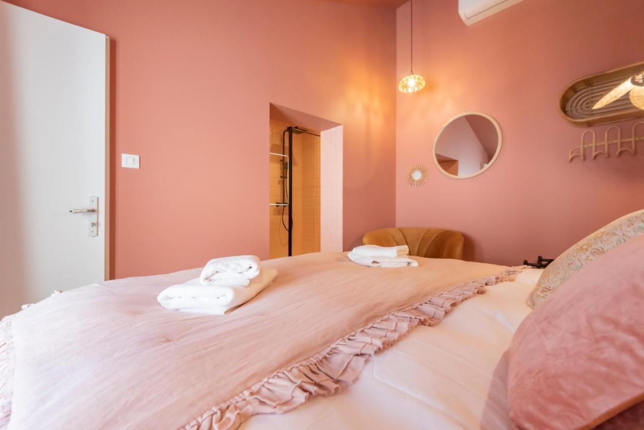 Le Vintage . Centre-Ville Macon . Atypique . Proche Gare . Wifi . Climatisation . Confortable . Esterno foto